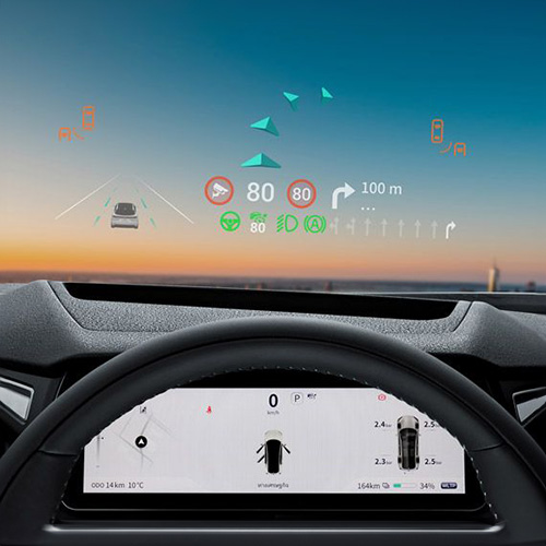 ระบบแสดงข้อมูลการขับขี่บนกระจกหน้าพร้อมระบบนำทางแบบ AR