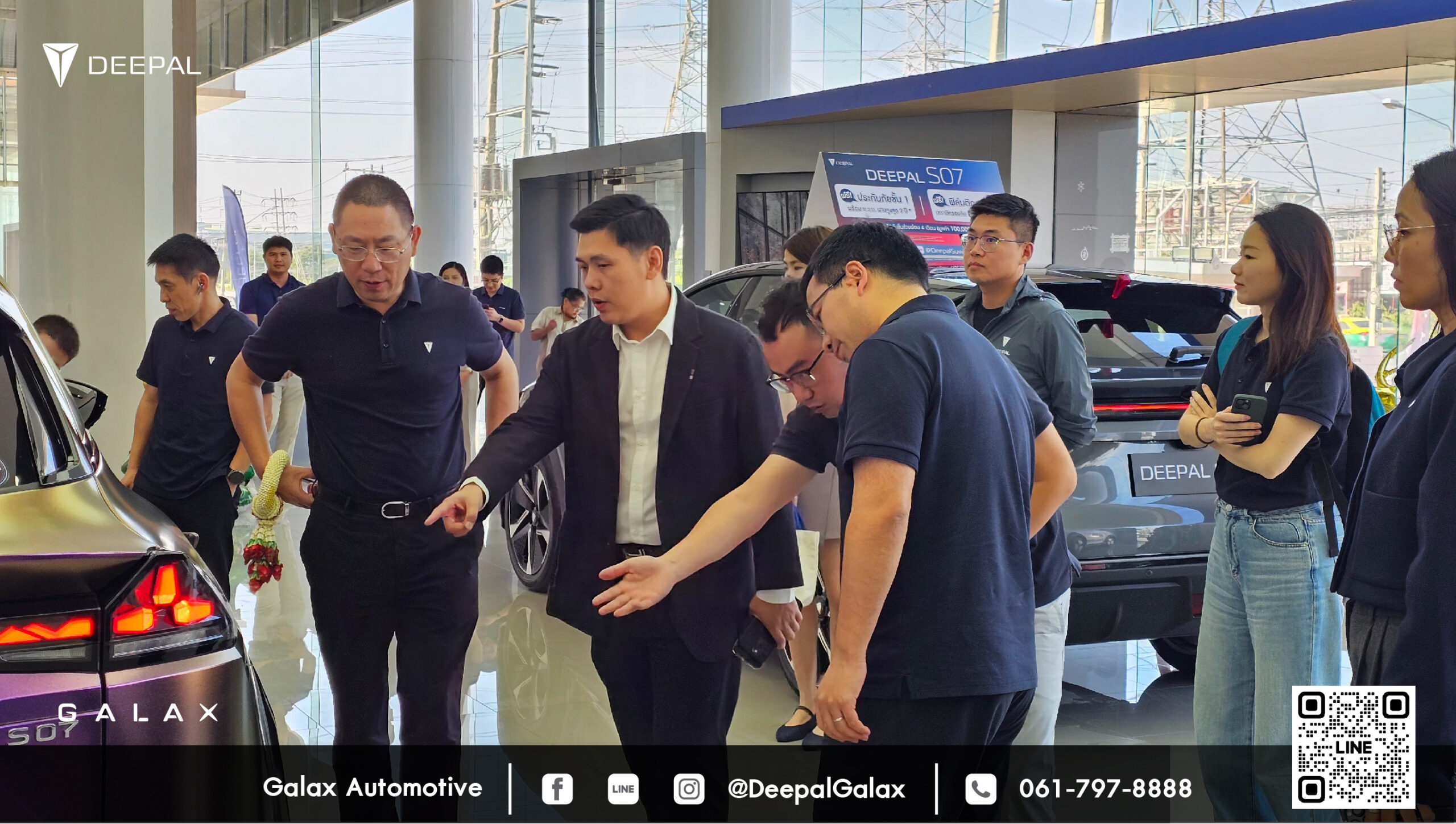 คณะผู้บริหารจาก CHANGAN ซึ่งได้ให้เกียรติเดินทางมาเยี่ยมชมโชว์รูมของเราที่สาขาสุวินทวงศ์ คณะผู้บริหารจาก CHANGAN ซึ่งได้ให้เกียรติเดินทางมาเยี่ยมชมโชว์รูมของเราที่สาขาสุวินทวงศ์